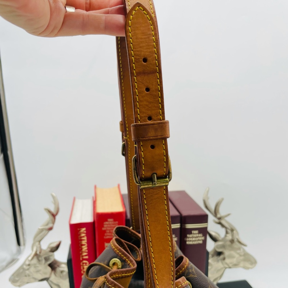 SOLD Noe GM Louis Vuitton Bucket Drawstring - Picture 6 of 15